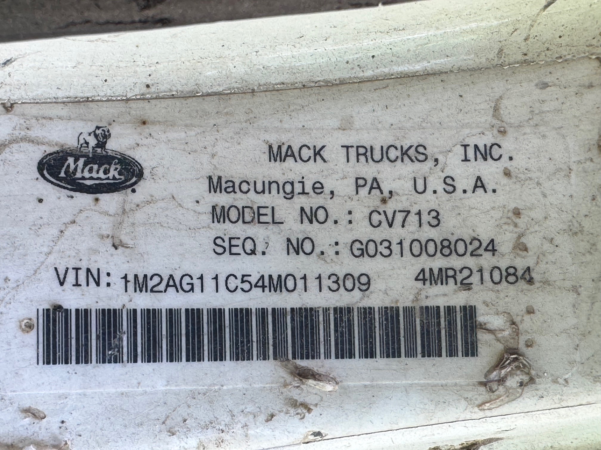 2004 MACK CV713 - view 11 of 13