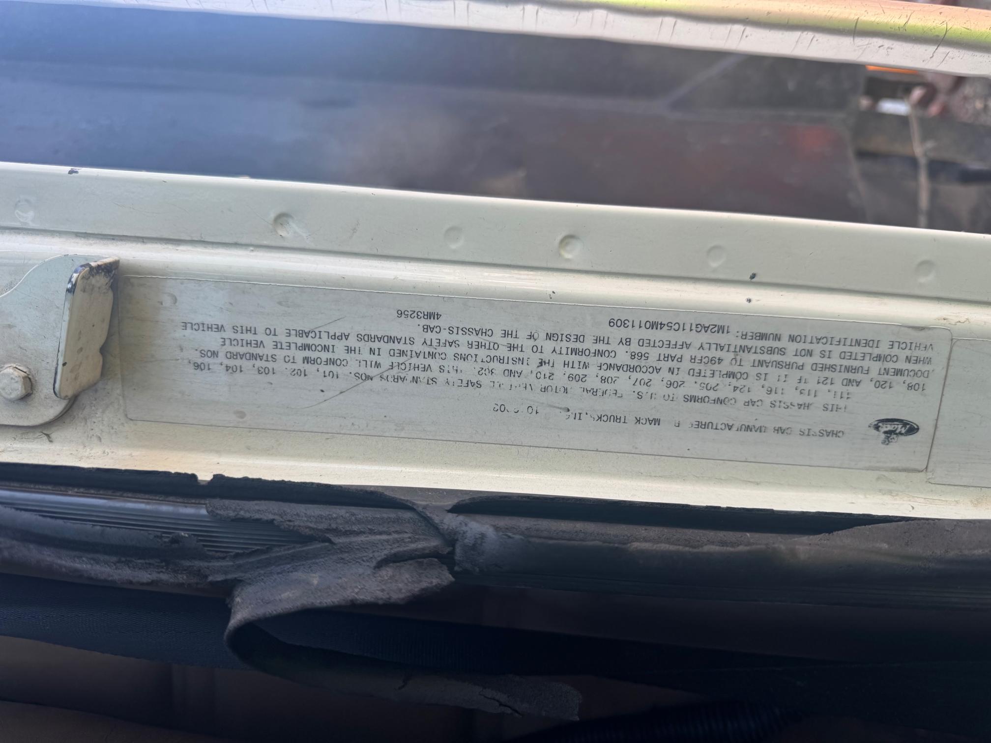 2004 MACK CV713 - view 13 of 13