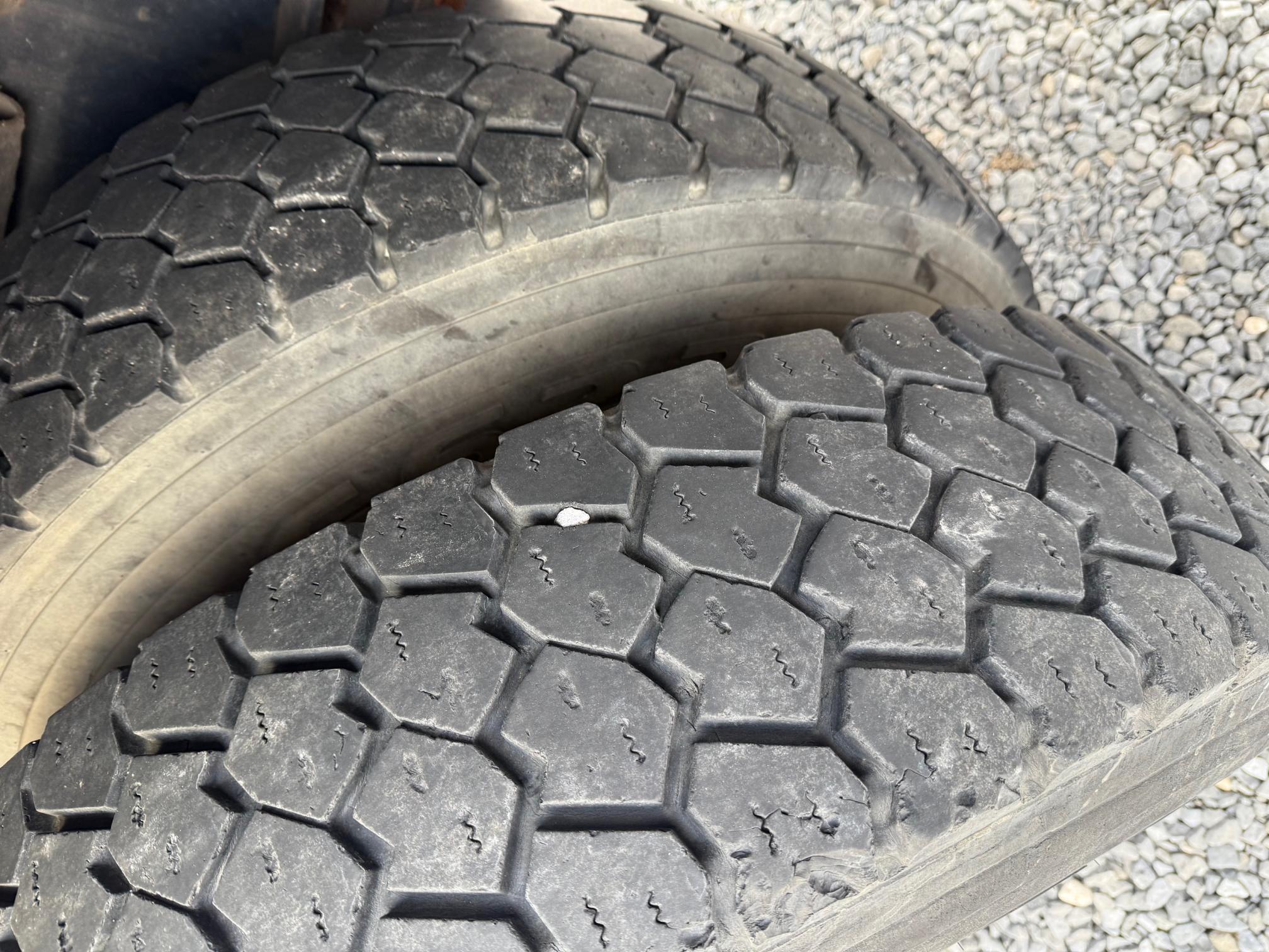 2005 FREIGHTLINER M2 Business Class - view 17 of 43