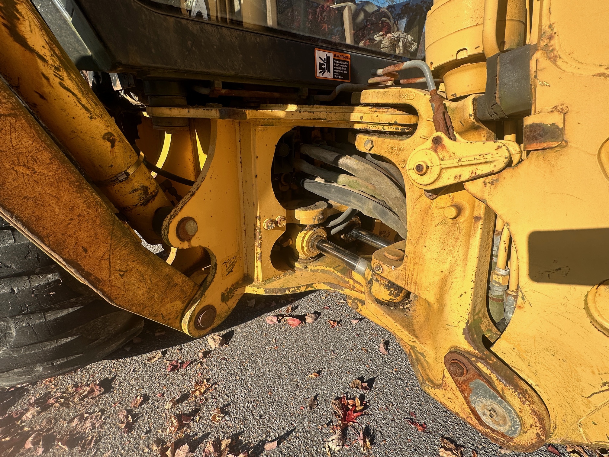 2000 DEERE 410E - Image 12