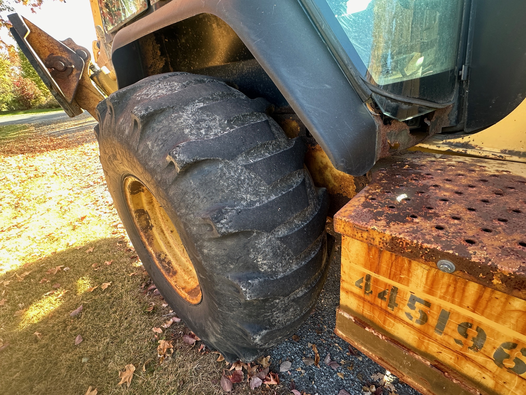 2000 DEERE 410E - Image 19