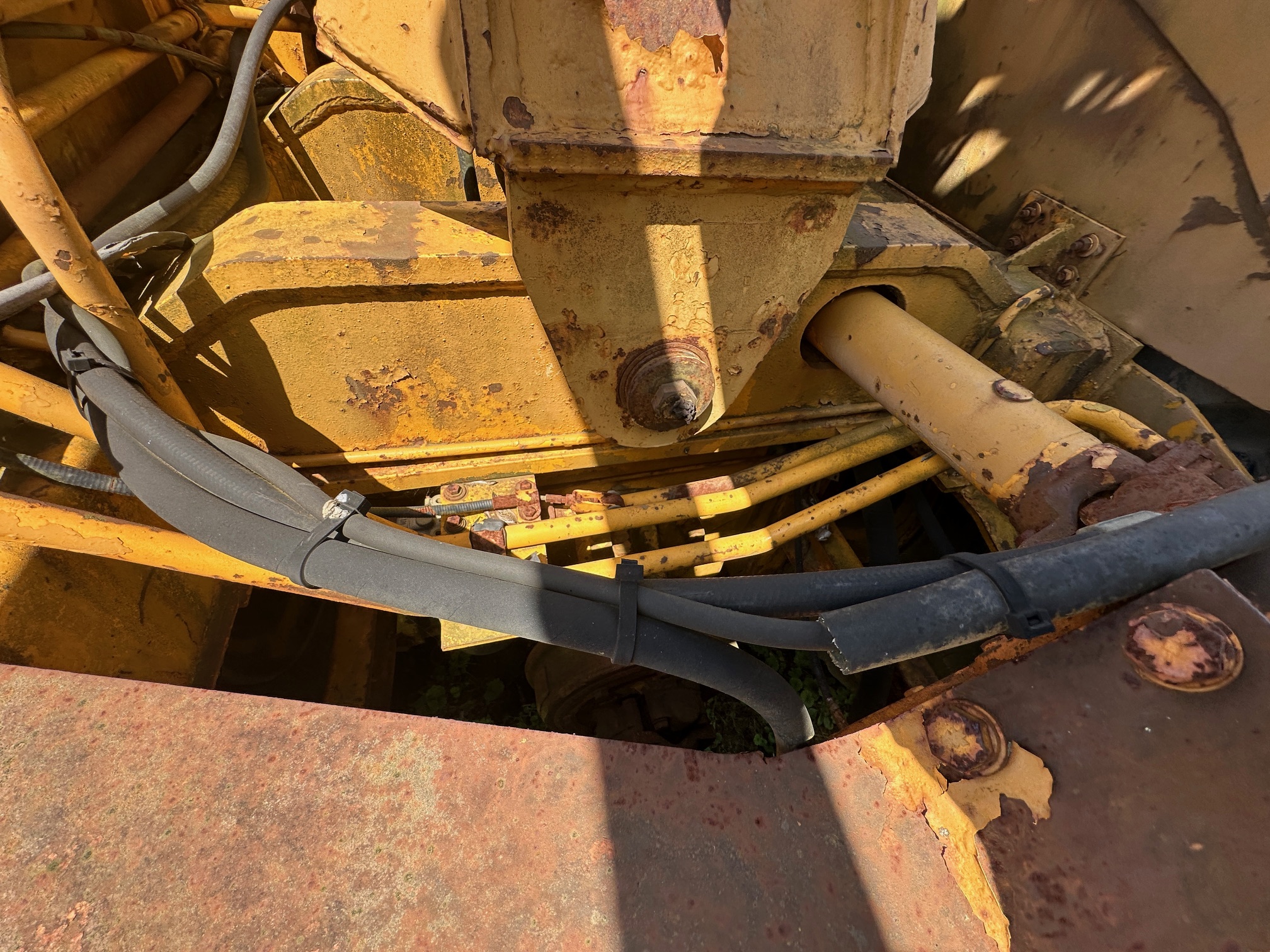 1979 DEERE 860B Motor Scraper - view 14 of 39