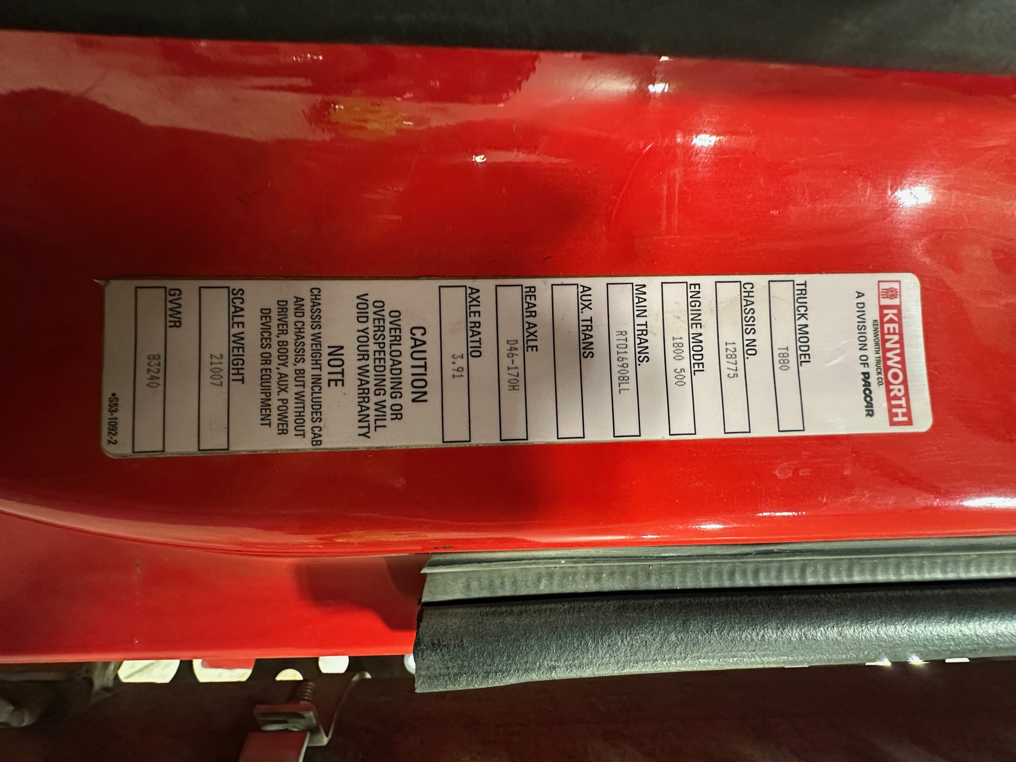 2017 KENWORTH T880 - Image 2