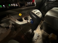 2017 KENWORTH T880 - Image 8