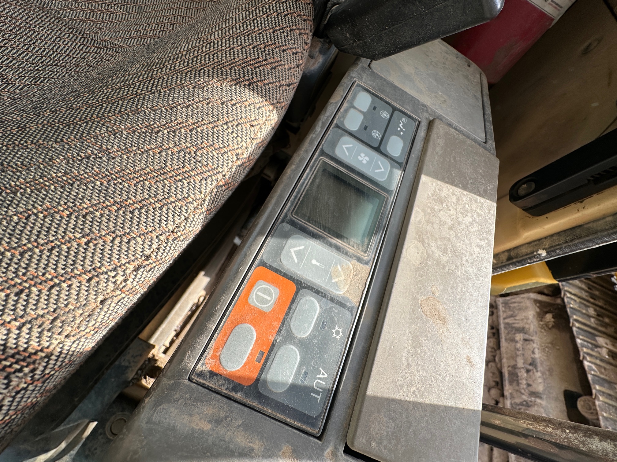 1999 CATERPILLAR 320B L - Image 26