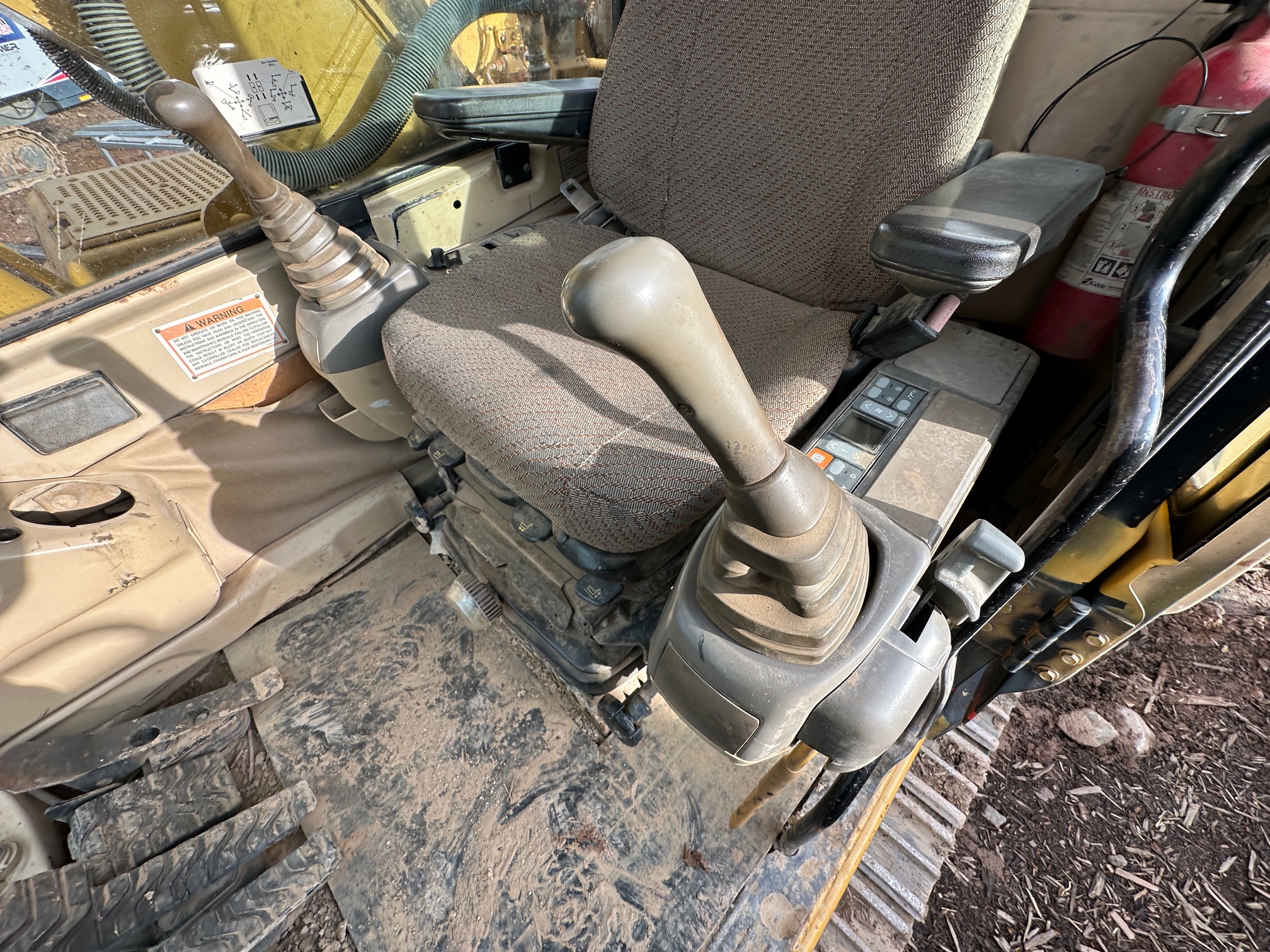 1999 CATERPILLAR 320B L - Image 27