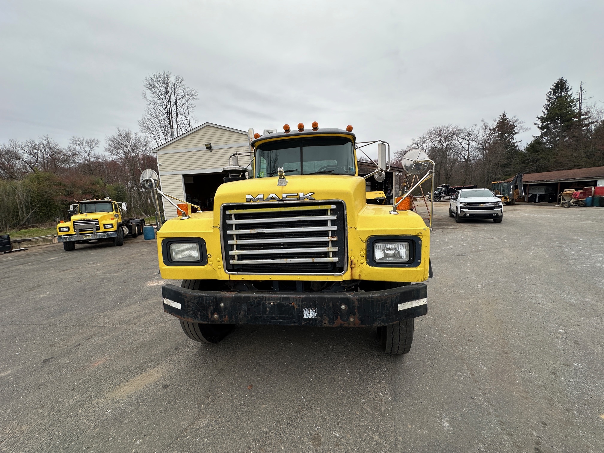 2000 MACK RD688S - view 8 of 37