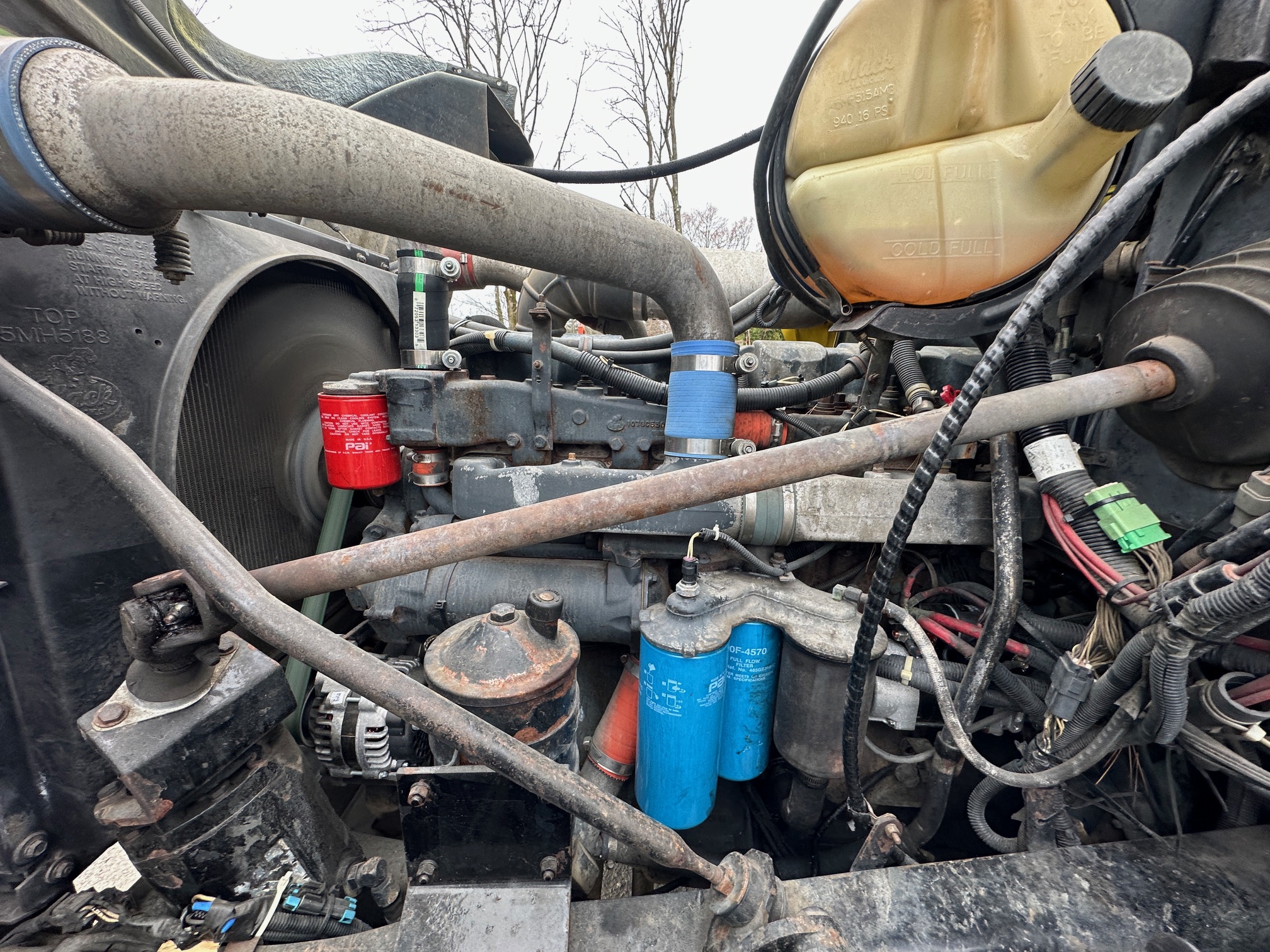 2000 MACK RD688S - Image 36