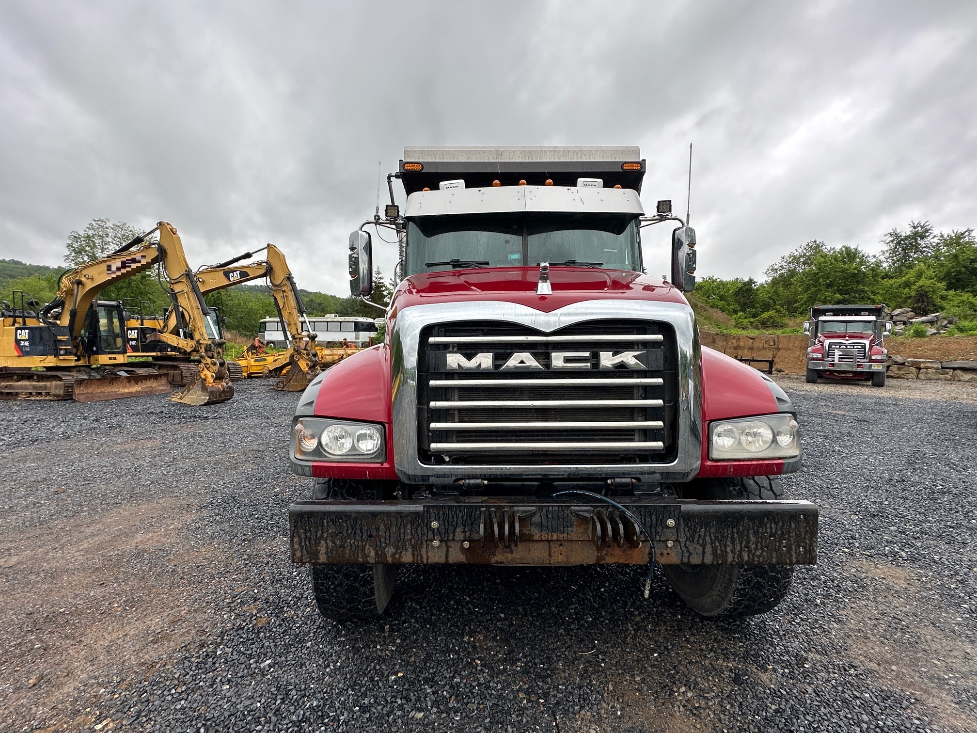 2020 MACK Granite GR64F - view 5 of 52