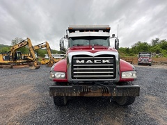 2020 MACK Granite GR64F - Image 5