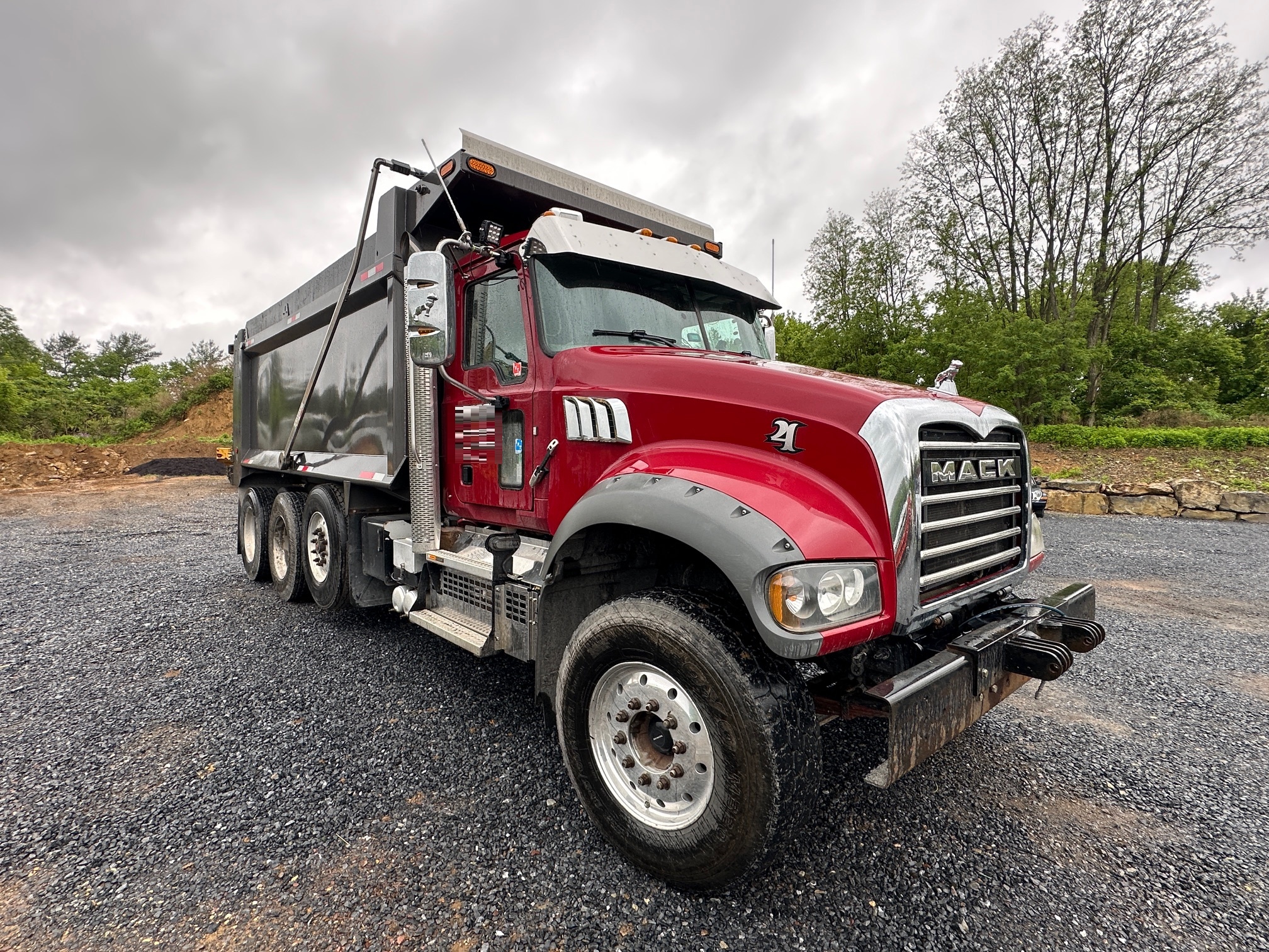 2020 MACK Granite GR64F - Image 6