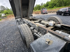 2020 MACK Granite GR64F - Image 26