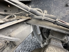 2020 MACK Granite GR64F - Image 32