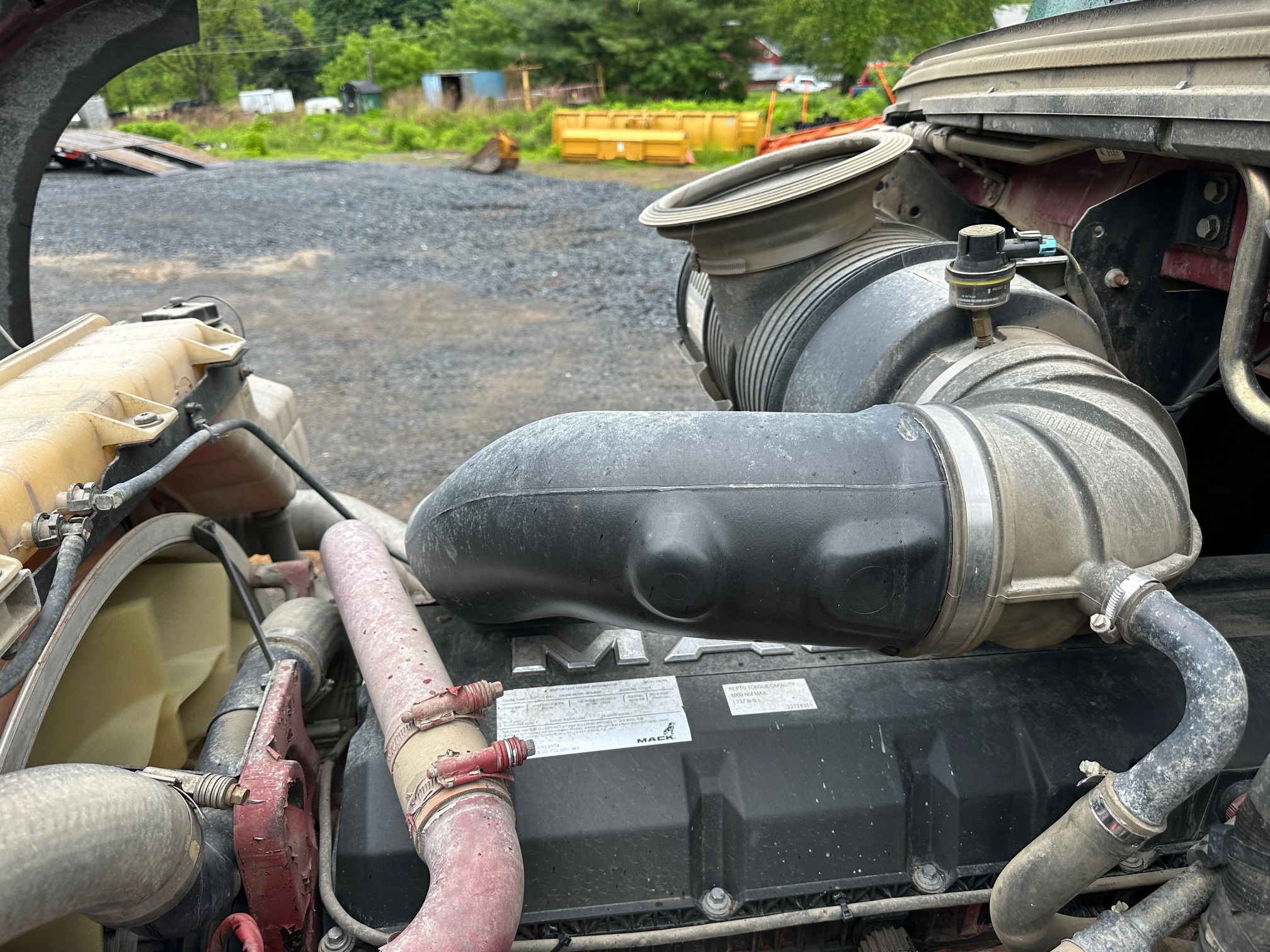 2020 MACK Granite GR64F - Image 50