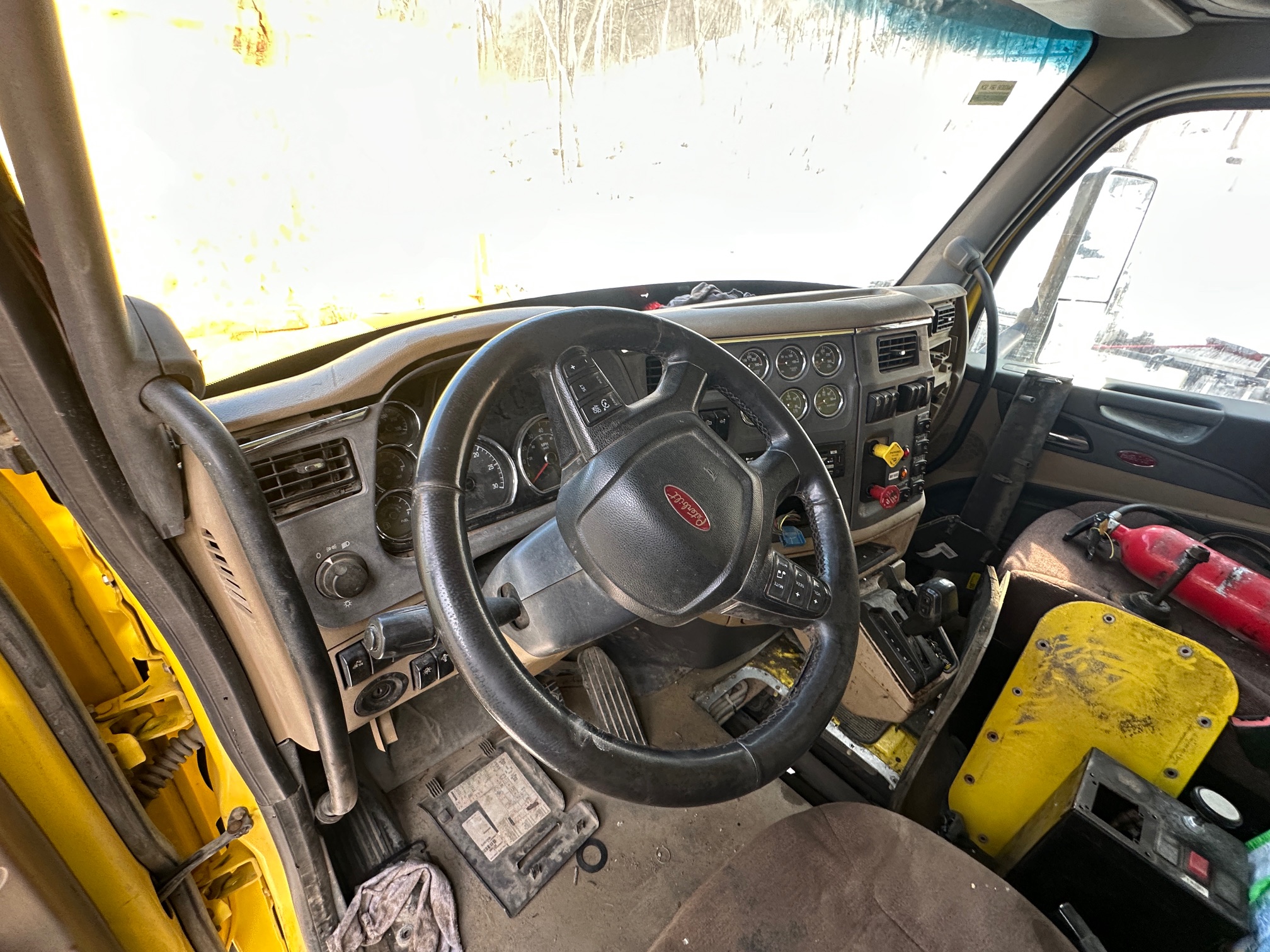 2016 PETERBILT 579 - view 18 of 43