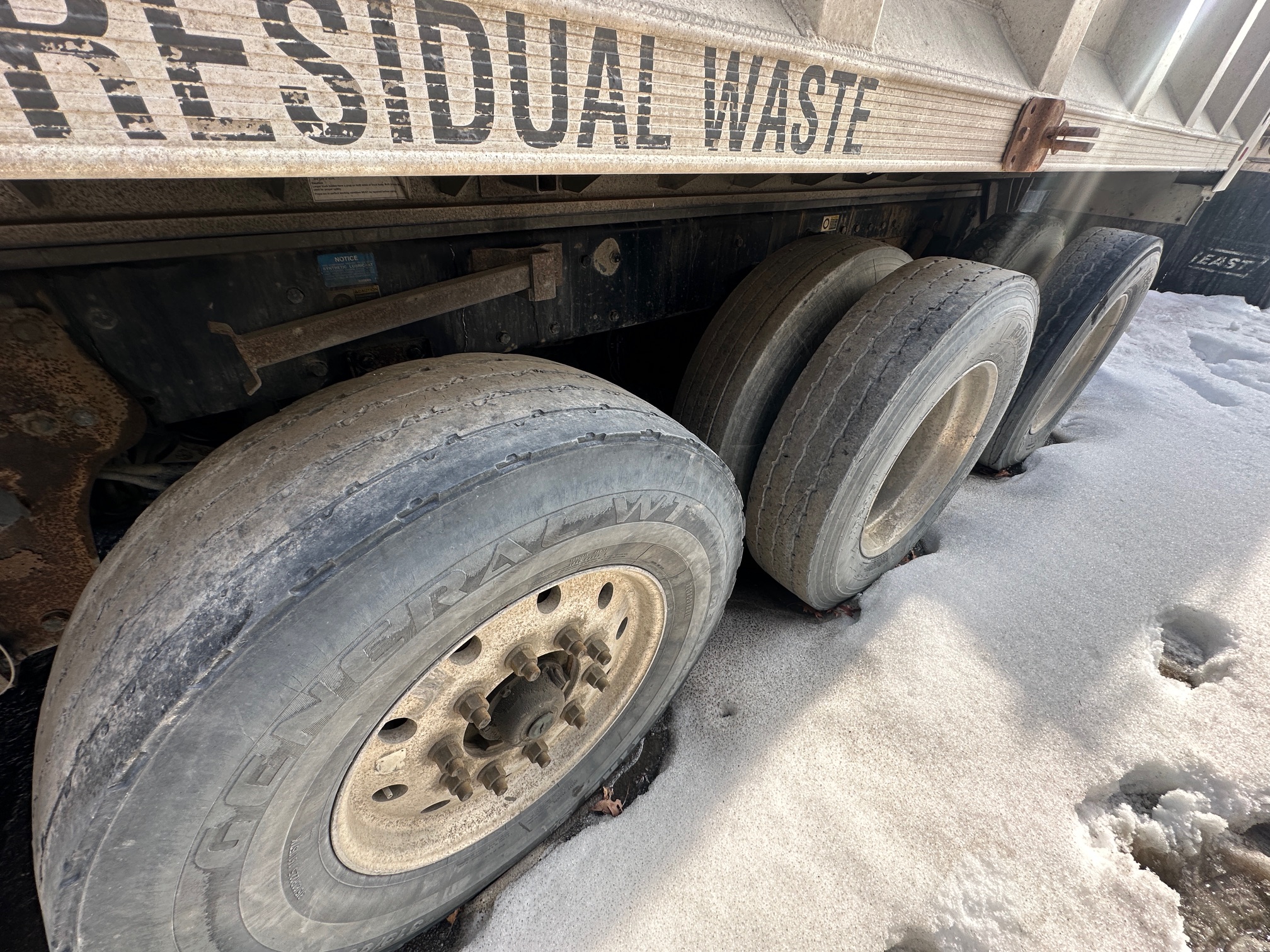 2016 PETERBILT 579 - Image 25