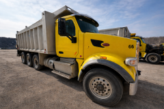 2016 PETERBILT 567 - Image 3