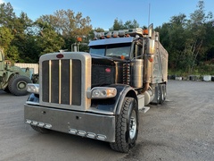 2019 PETERBILT 389L - Image 6