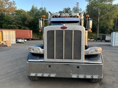 2019 PETERBILT 389L - Image 4