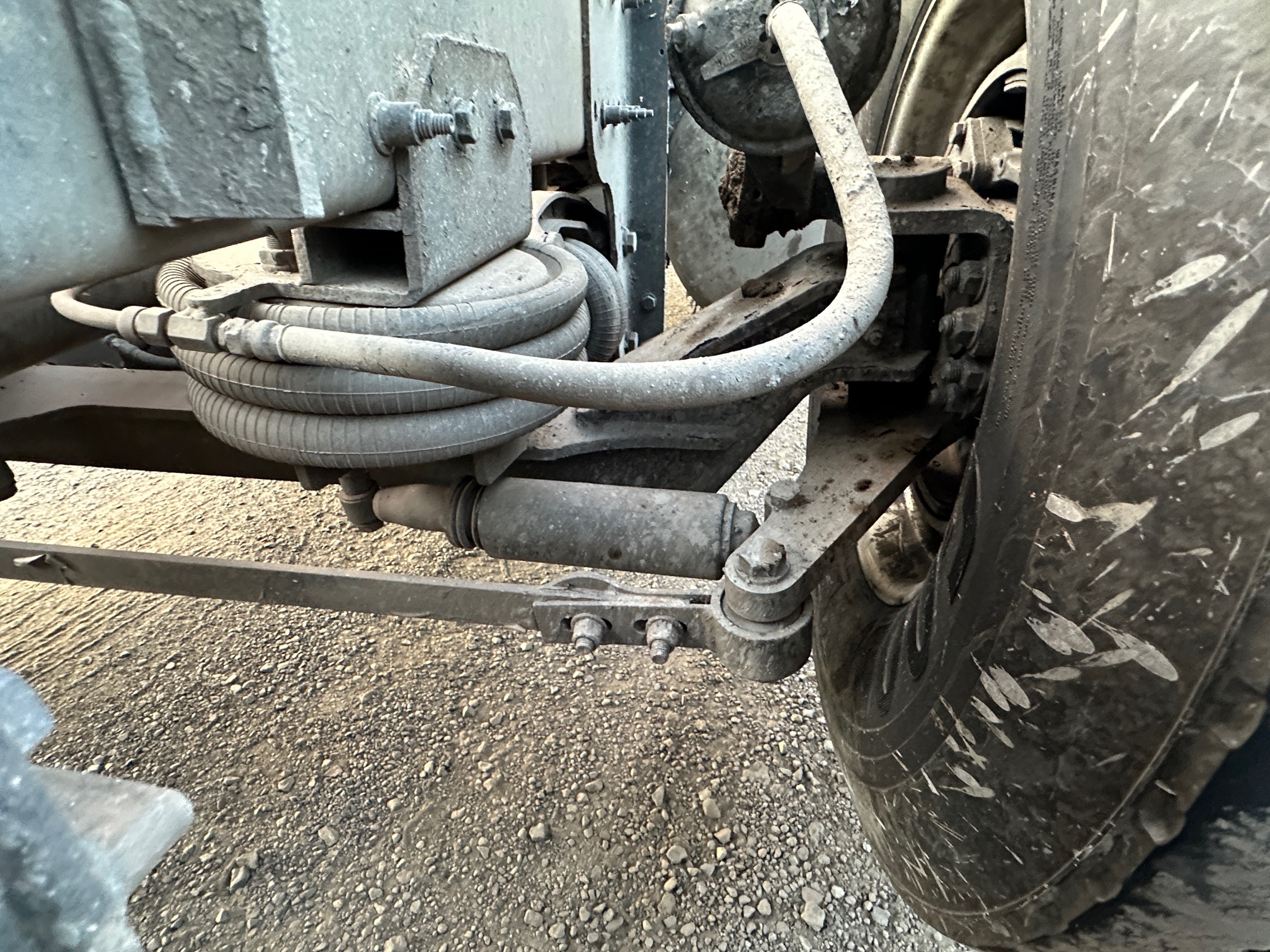 2019 PETERBILT 389L - Image 30