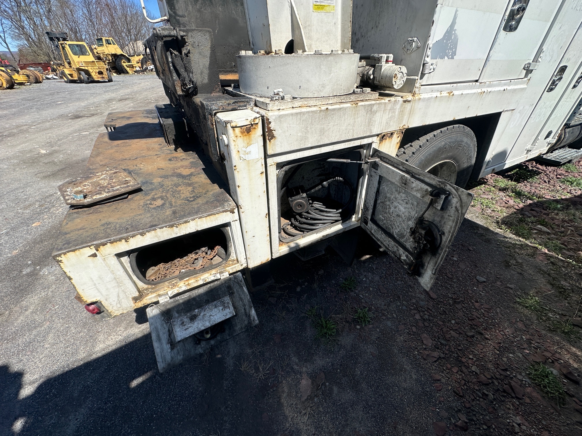 2007 FORD F750 - Image 23