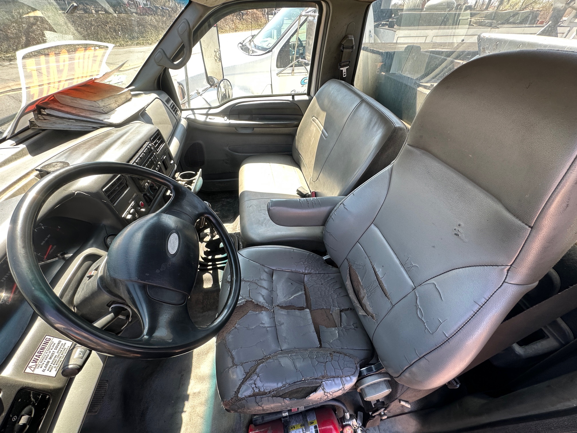 2007 FORD F750 - Image 37