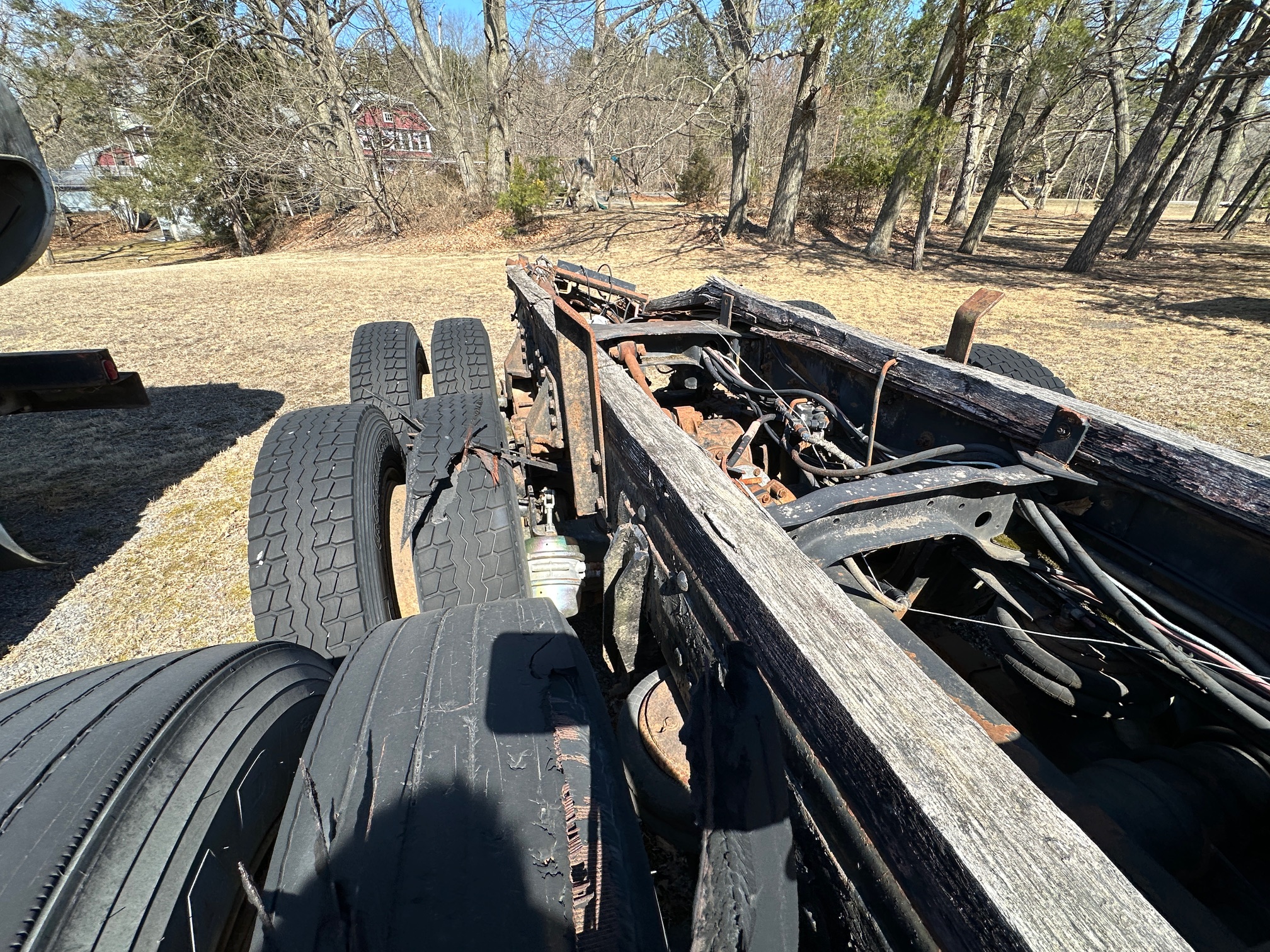1975 MACK R600 Triaxle - Image 8