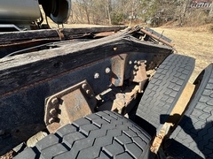 1975 MACK R600 Triaxle - Image 18