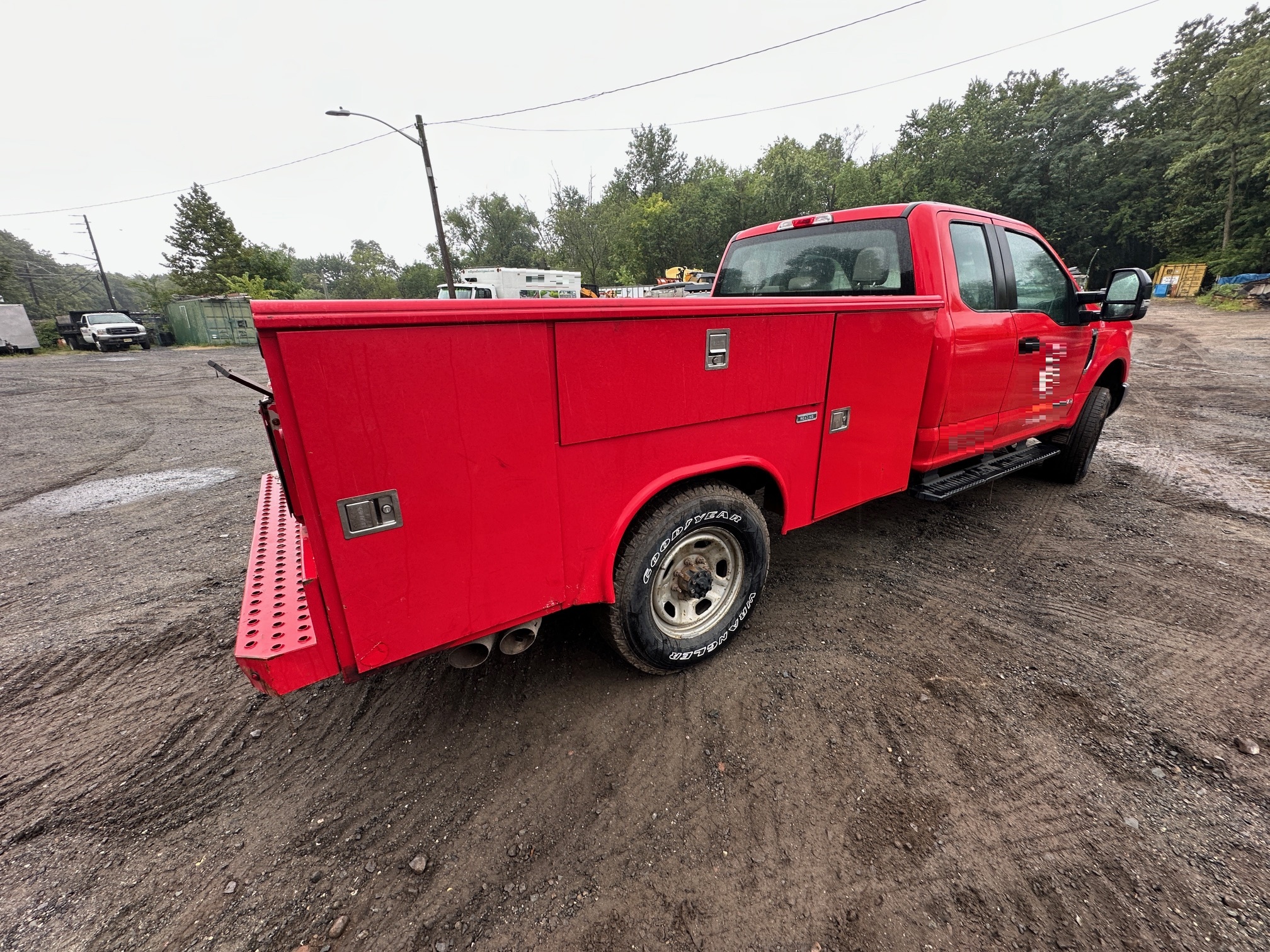 2017 FORD F350 XL Service Truck - view 12 of 32