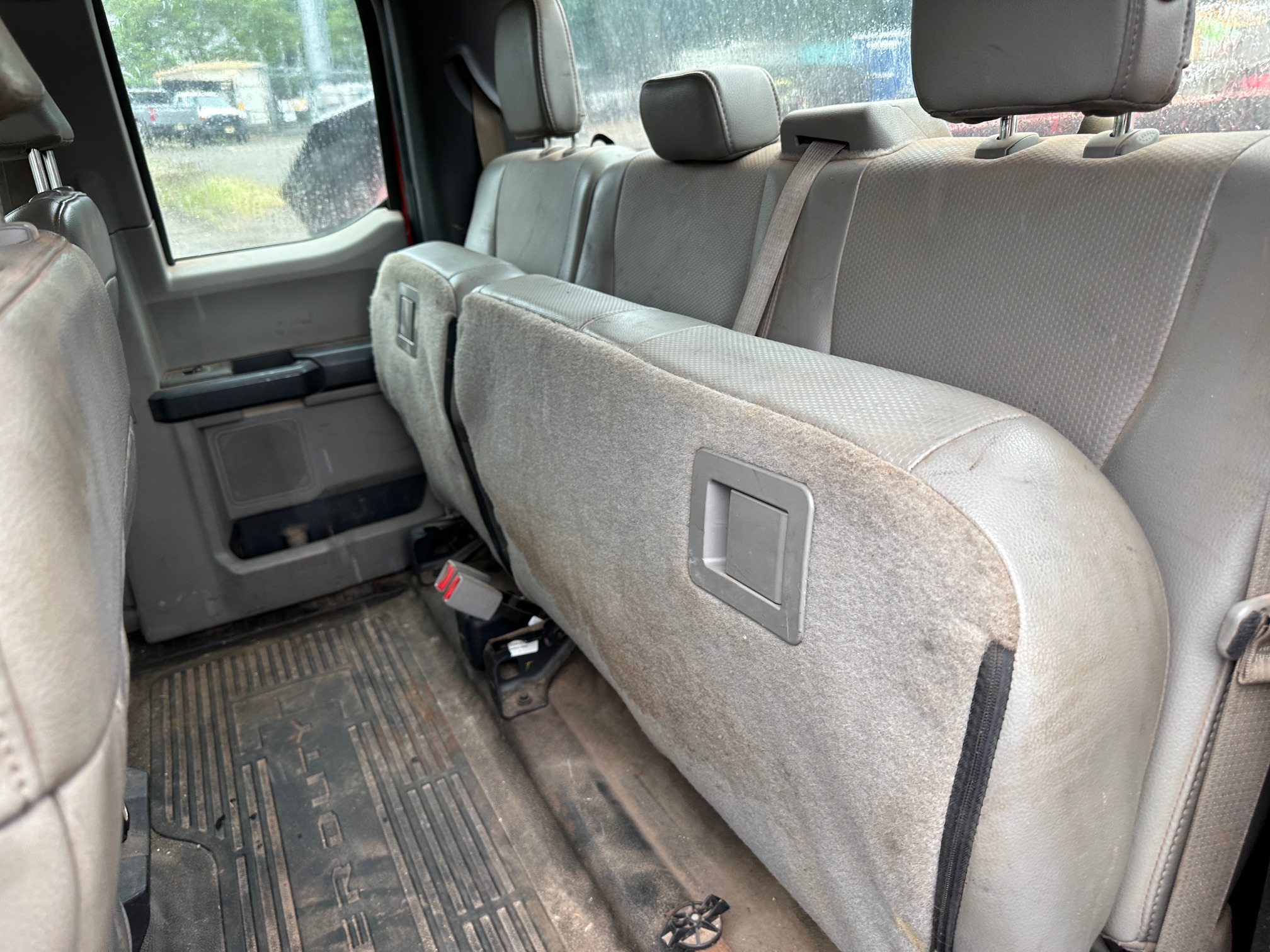 2017 FORD F350 XL Service Truck - Image 23