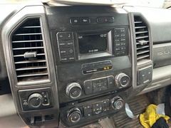 2017 FORD F350 XL Service Truck - Image 26