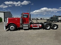 2013 PETERBILT 389 - Image 4