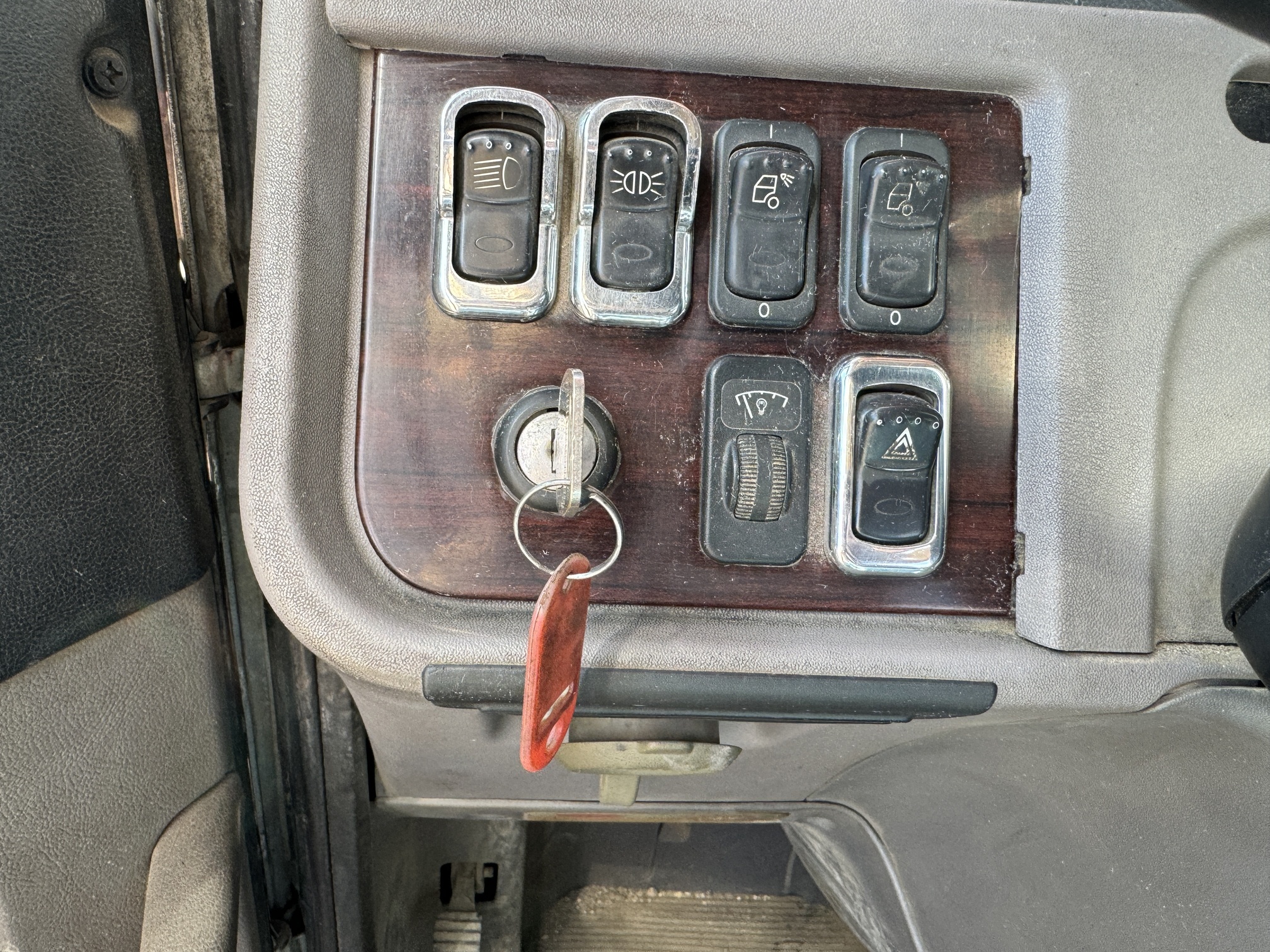 2013 PETERBILT 389 - Image 39