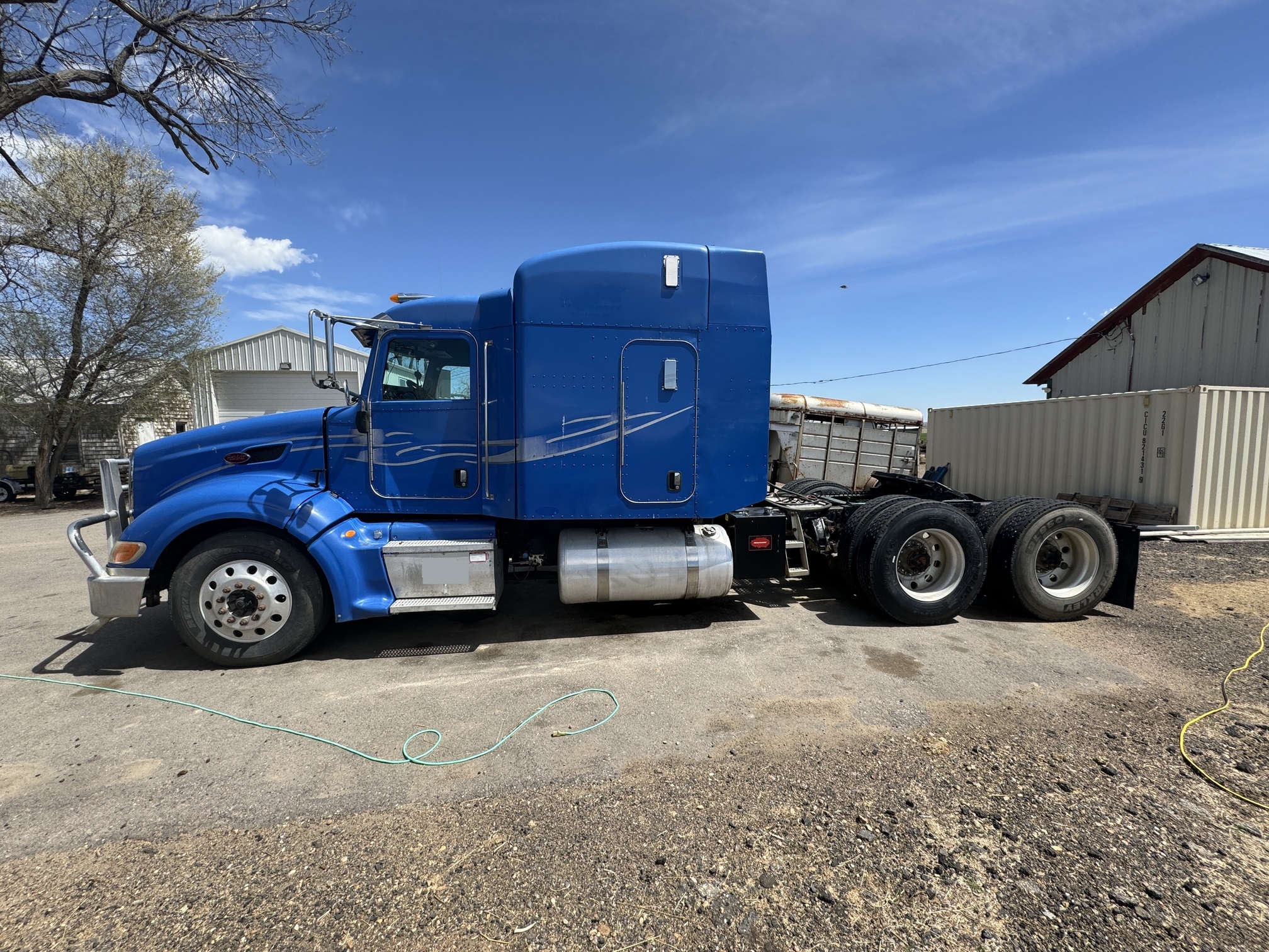 2007 PETERBILT 386 - view 4 of 37