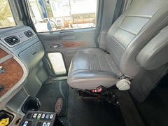 2007 PETERBILT 386 - Image 34