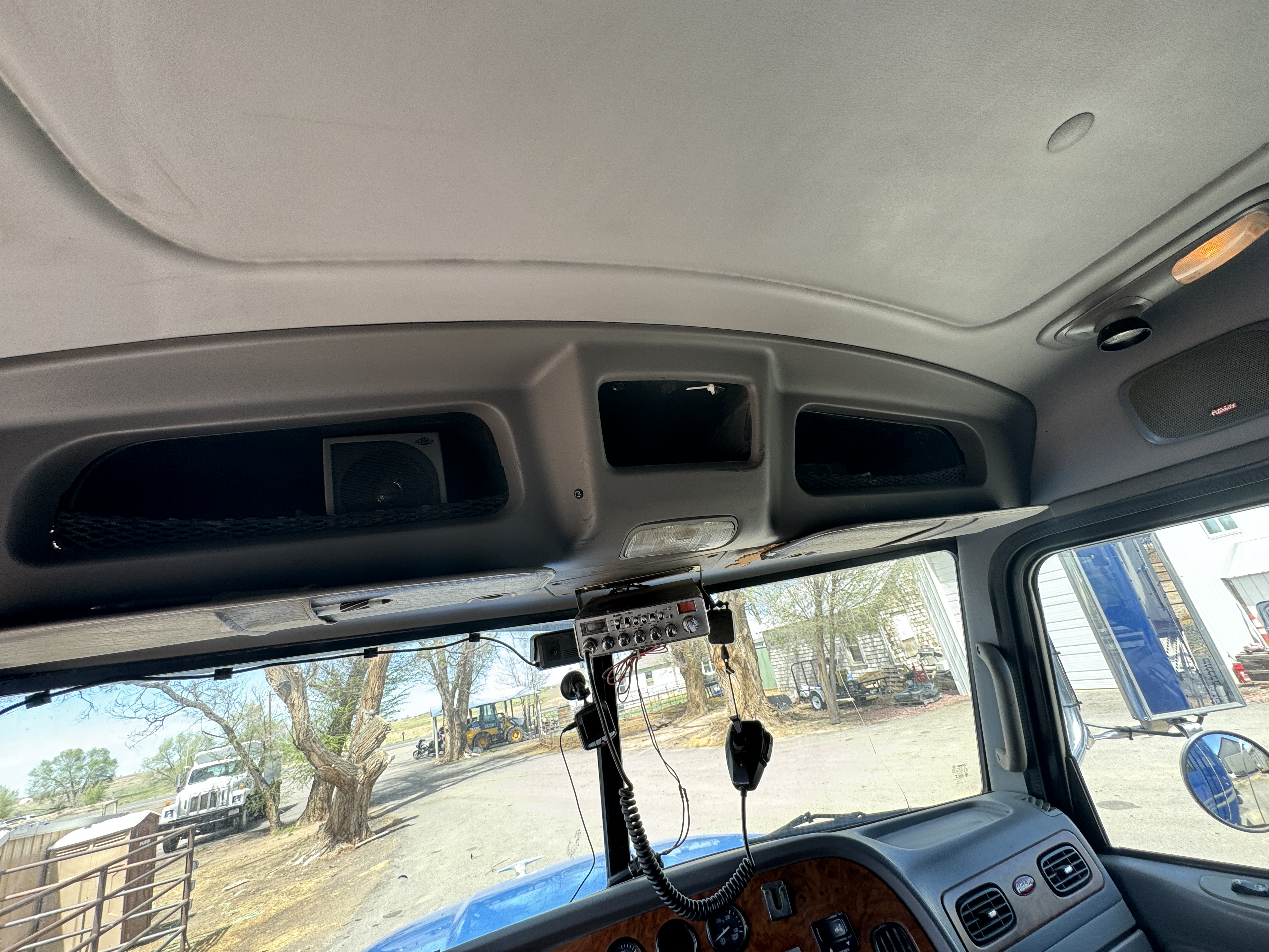 2007 PETERBILT 386 - Image 35