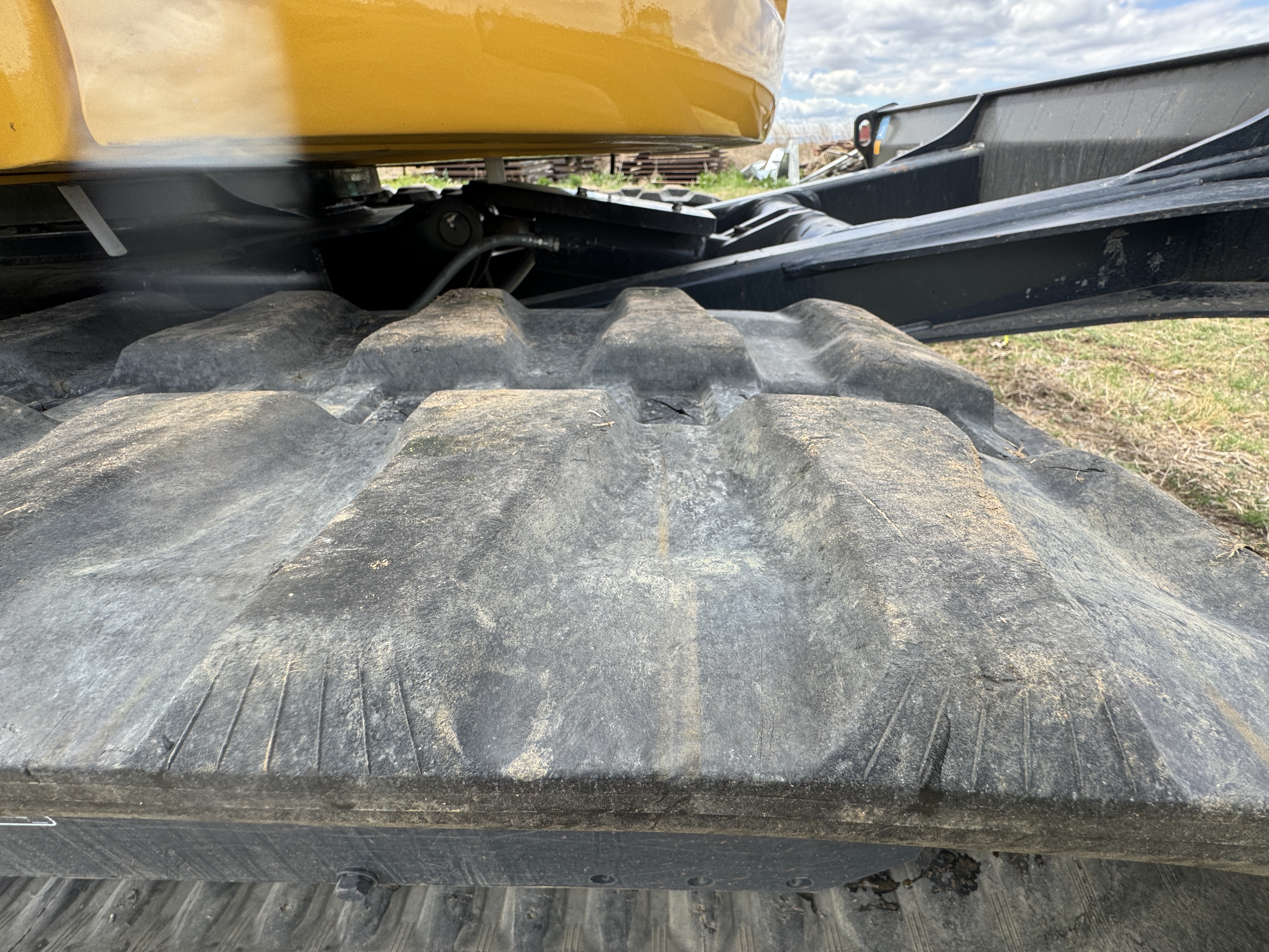 2022 DEERE 50G - Image 21