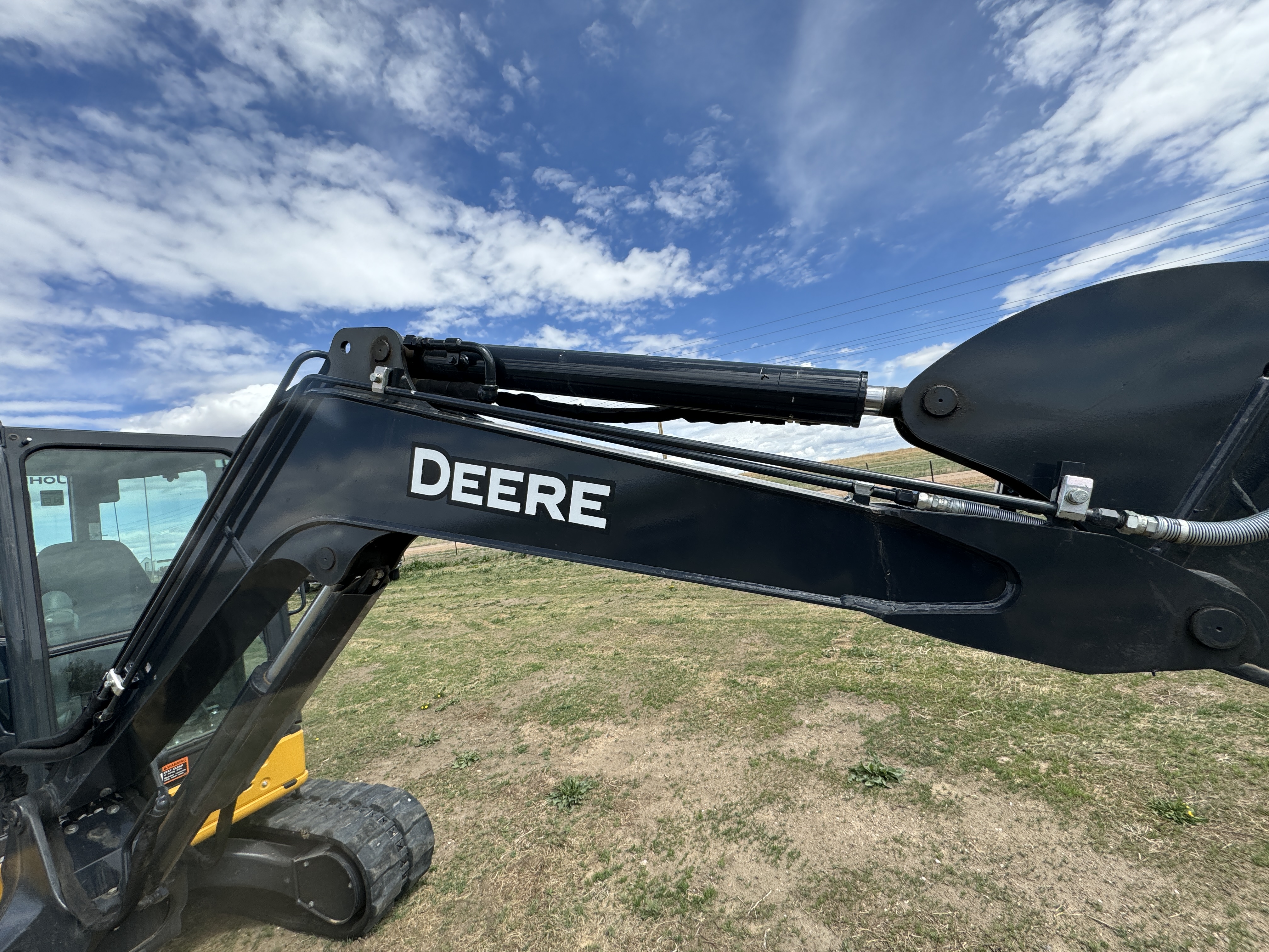 2022 DEERE 50G - Image 40
