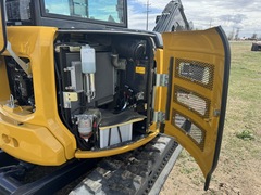 2022 DEERE 50G - Image 51