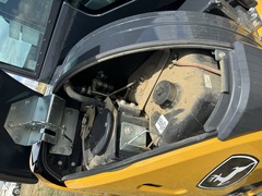 2022 DEERE 50G - Image 53