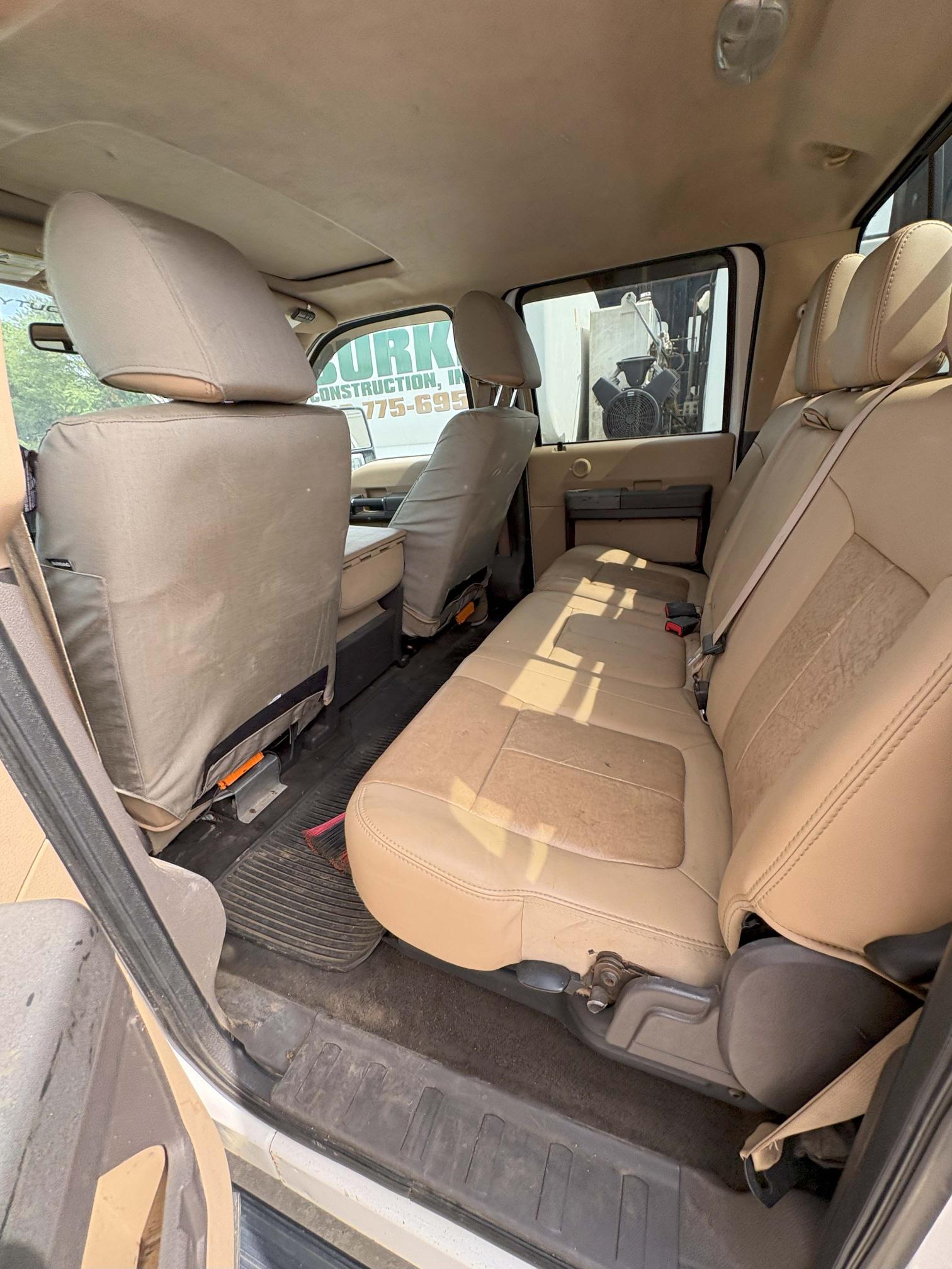 2011 FORD F250 - Image 10