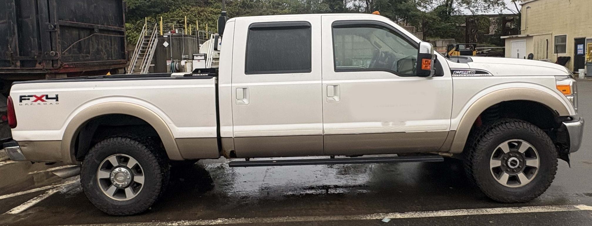 2011 FORD F250 - view 6 of 14