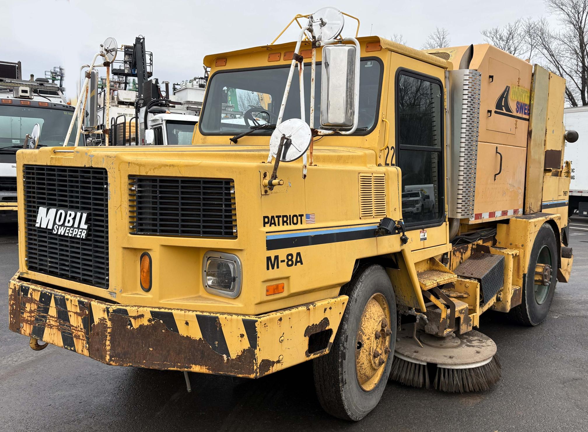 1997 ATHEY MOBIL M-8A Patriot - view 1 of 21