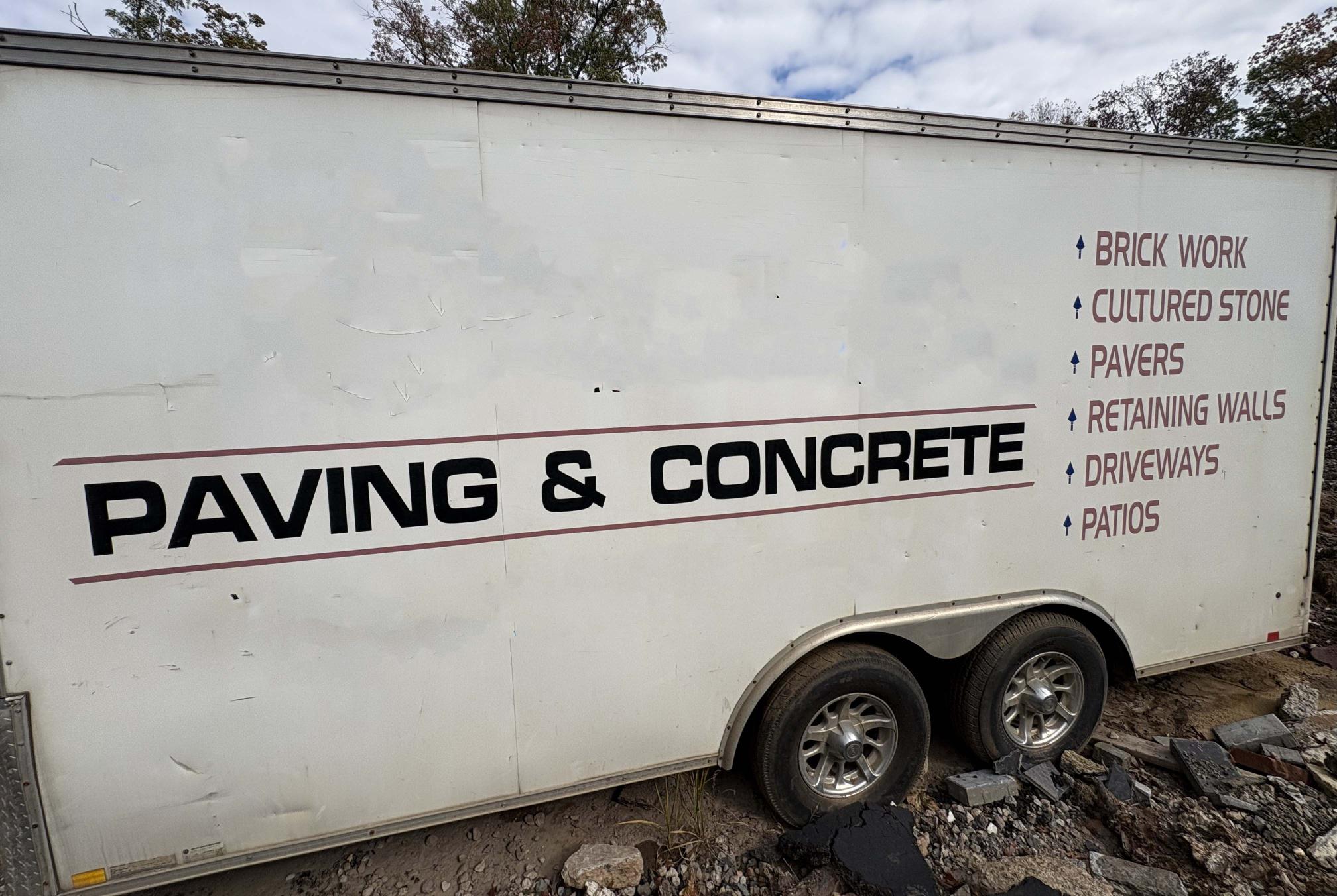 2010 UNITED Expressline Enclosed Trailer