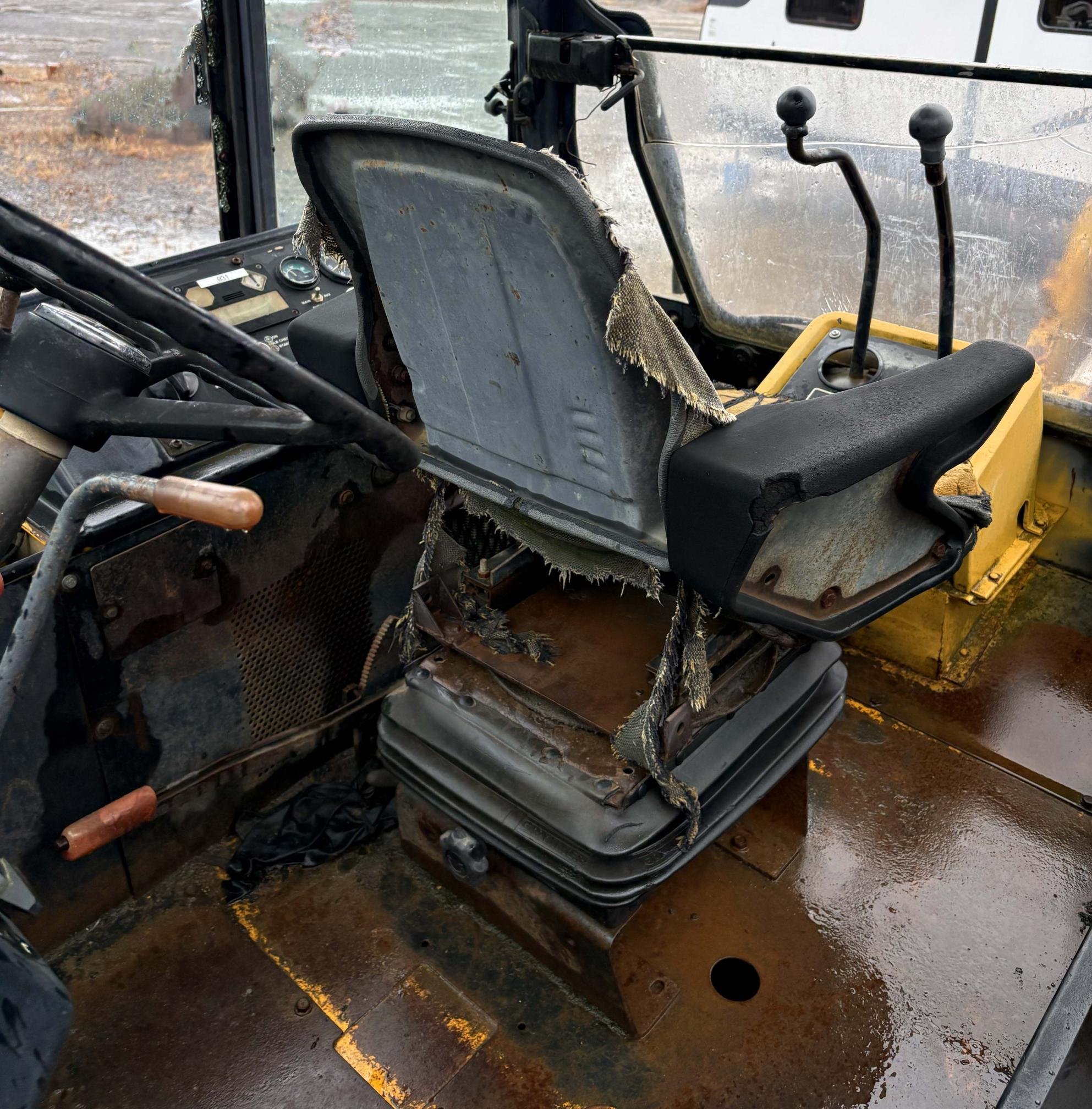 1988 DEERE 510C - Image 8