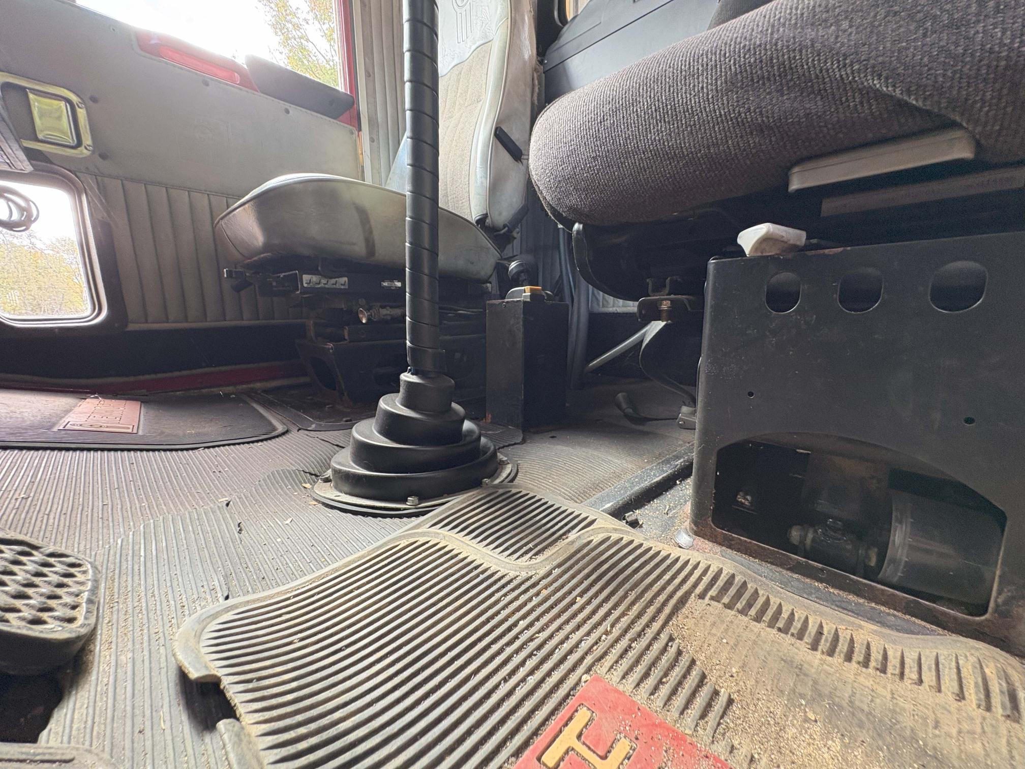 1997 KENWORTH W900 - Image 22