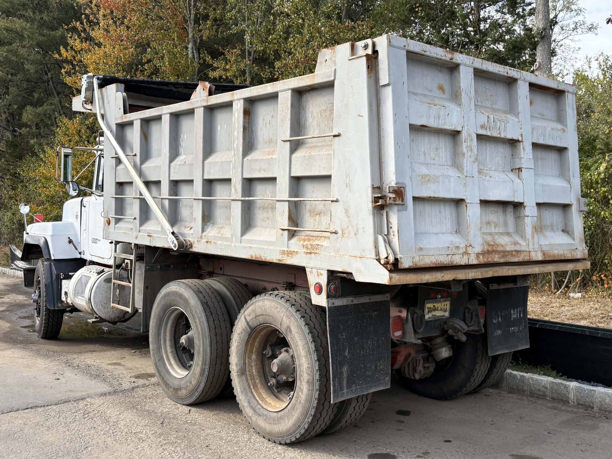 1999 MACK RD688SX - Image 3