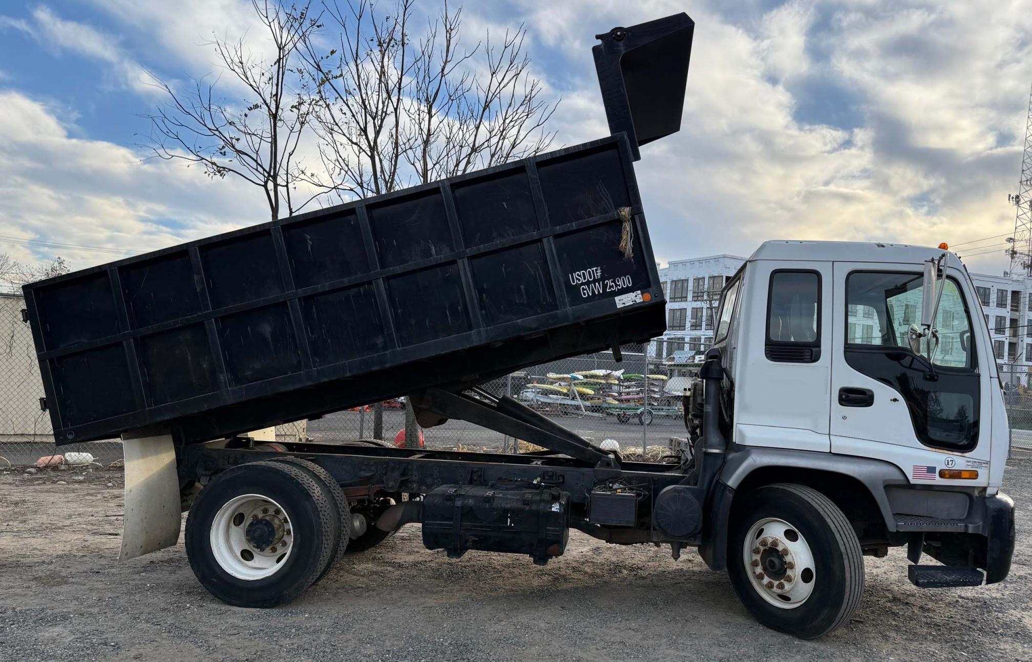 2008 ISUZU FXR - view 4 of 9