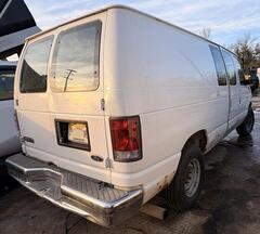2007 FORD E-350 - Image 5