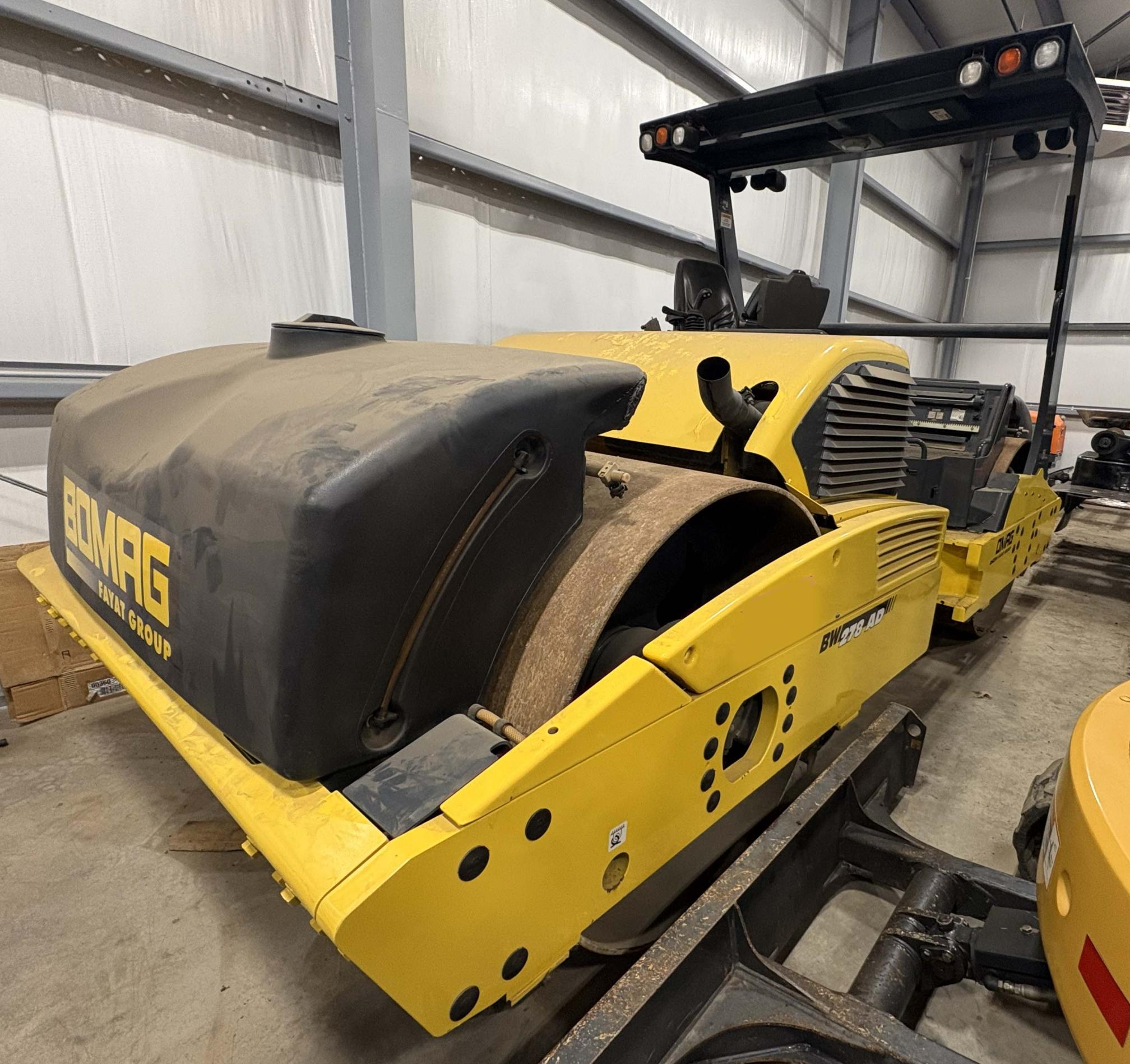 2010 BOMAG BW 278 AD - view 3 of 16